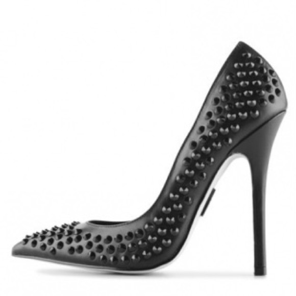Truth or Dare by Madonna Shoes - Truth Or Dare Madonna Cesis Studded Louboutin Pump
